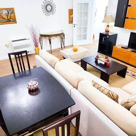 Penthouse Sweet Bliss * تيرانا